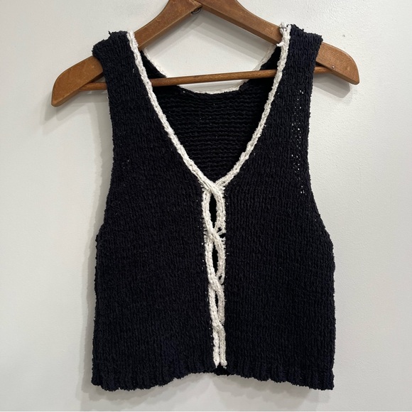 Free People Sweaters - Free People‎ Sicily Shell Sweater Black Cream Knit Crop Reversible Small New